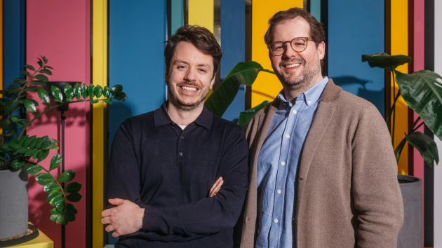 Share: Stephan Heinrich wird CEO, Mitgründer Ben Unterkofler wechselt in den Beirat - Ben Unterkofler, Co-Gründer und bisher CEO von Share, mit dem designierten CEO Stephan Heinrich - Quelle: Viktor Strasse